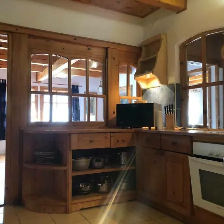 شقة Terra Natura Apartmanhaz بالاتونفينيفيس